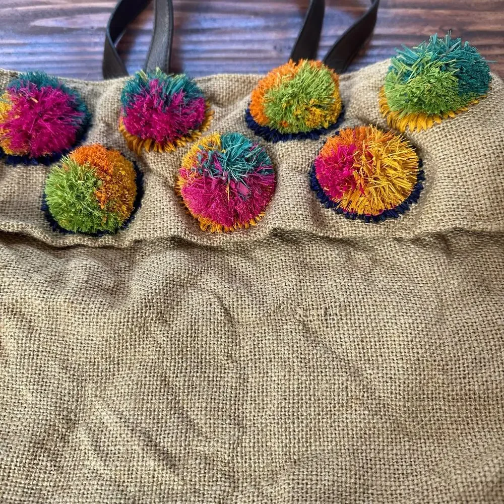 ✨Merona Woven Straw Pom Pom Tote Bag Beach Summer